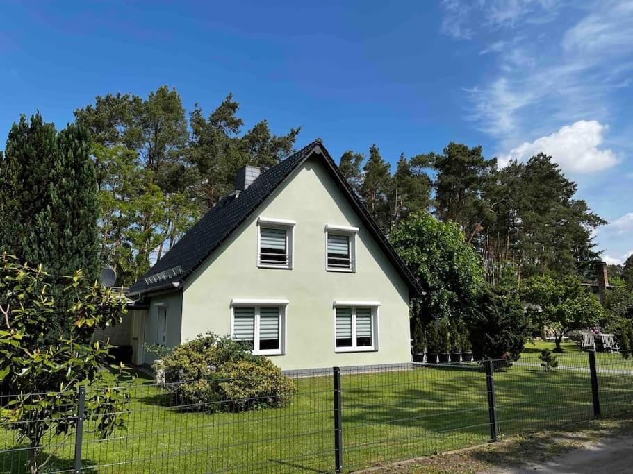 Apartmán -Haus Am Waeldchen- Zehdenick Exteriér fotografie